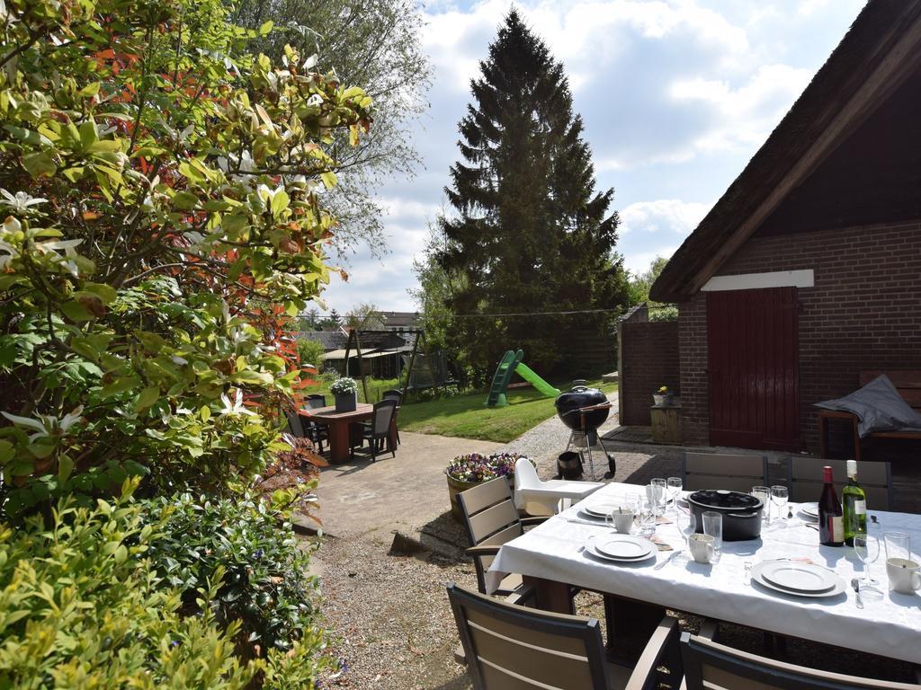 Quaint Farmhouse Near River In Oosterwijk Leerdam Extérieur photo